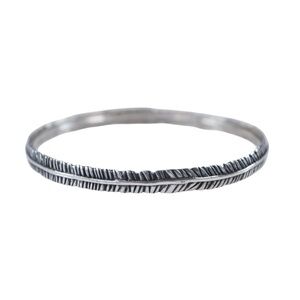 Silpada 925 Sterling Silver Etched Feather Bangle. B3412   2.5 inch diameter